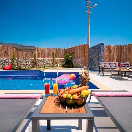 Villa Koesem - Kalkan'da 2 Yatak Odali Jakuzili Cavdir (Kas)