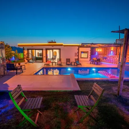 Villa Koesem - Kalkan'da 2 Yatak Odali Jakuzili Cavdir (Kas)