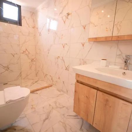 Villa Koesem - Kalkan'da 2 Yatak Odali Jakuzili Cavdir (Kas)