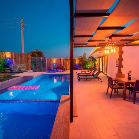 Koesem - Kalkan'da 2 Yatak Odali Jakuzili *
